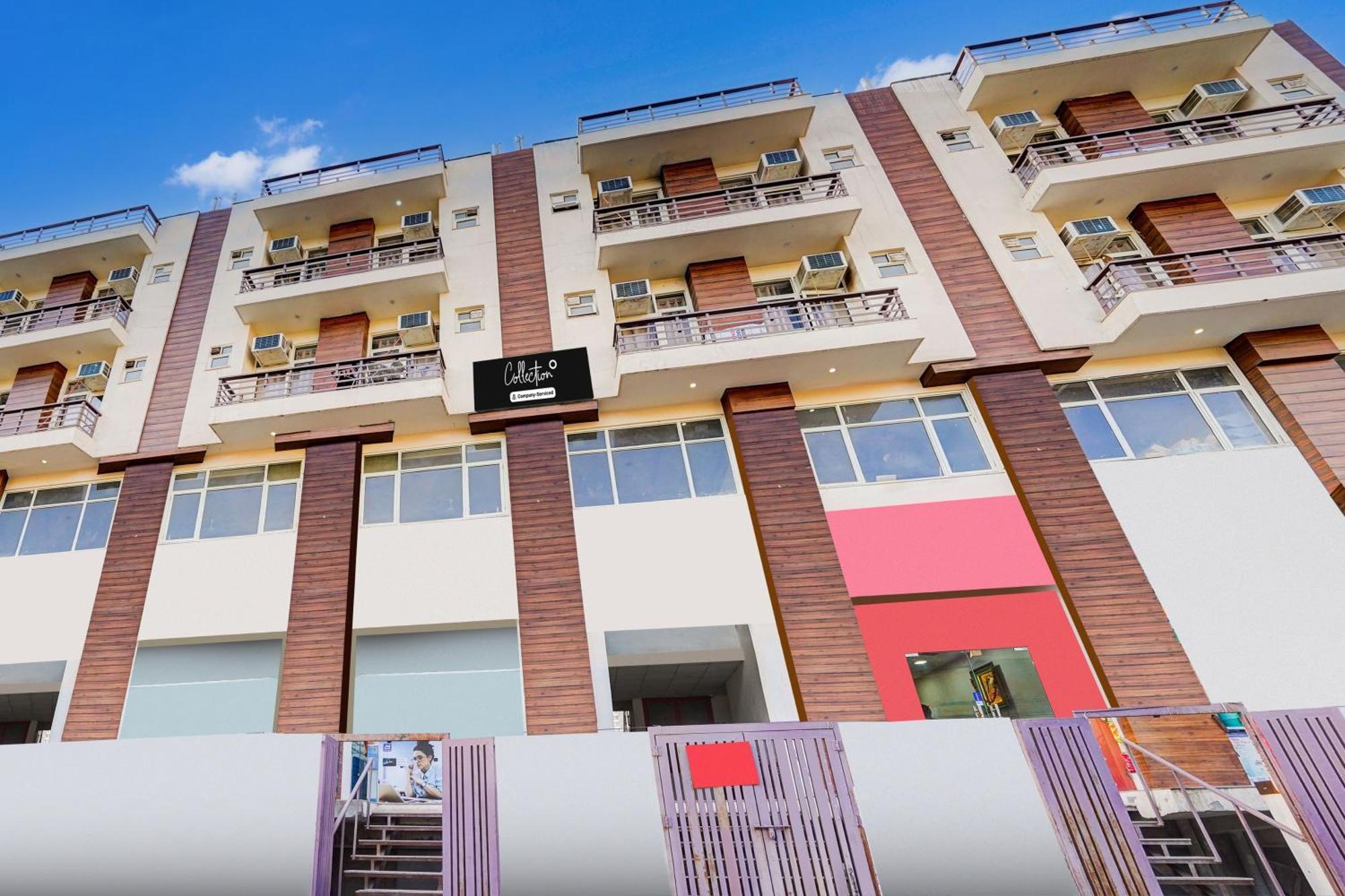 Hotel Super Collection O Sector 104 Noida Exterior foto